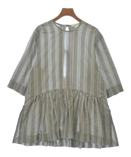 LARA KRUDE เสื้อลำลอง