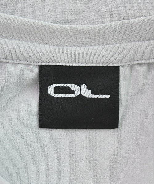 OL เสื้อยืด/เสื้อท็อปส์