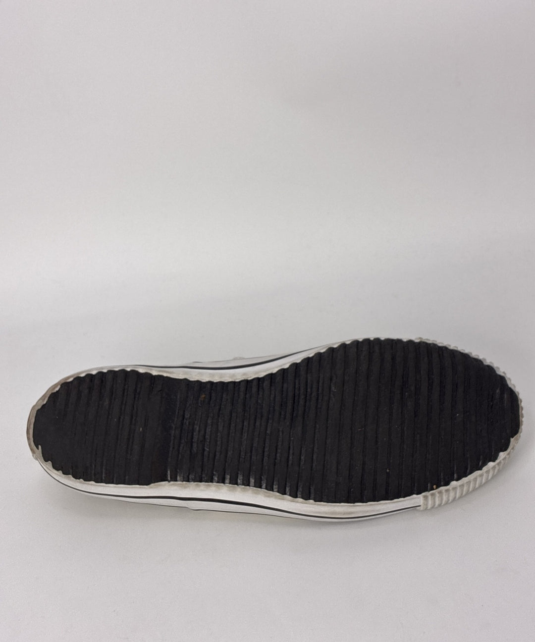 COMME des GARCONS รองเท้าผ้าใบ