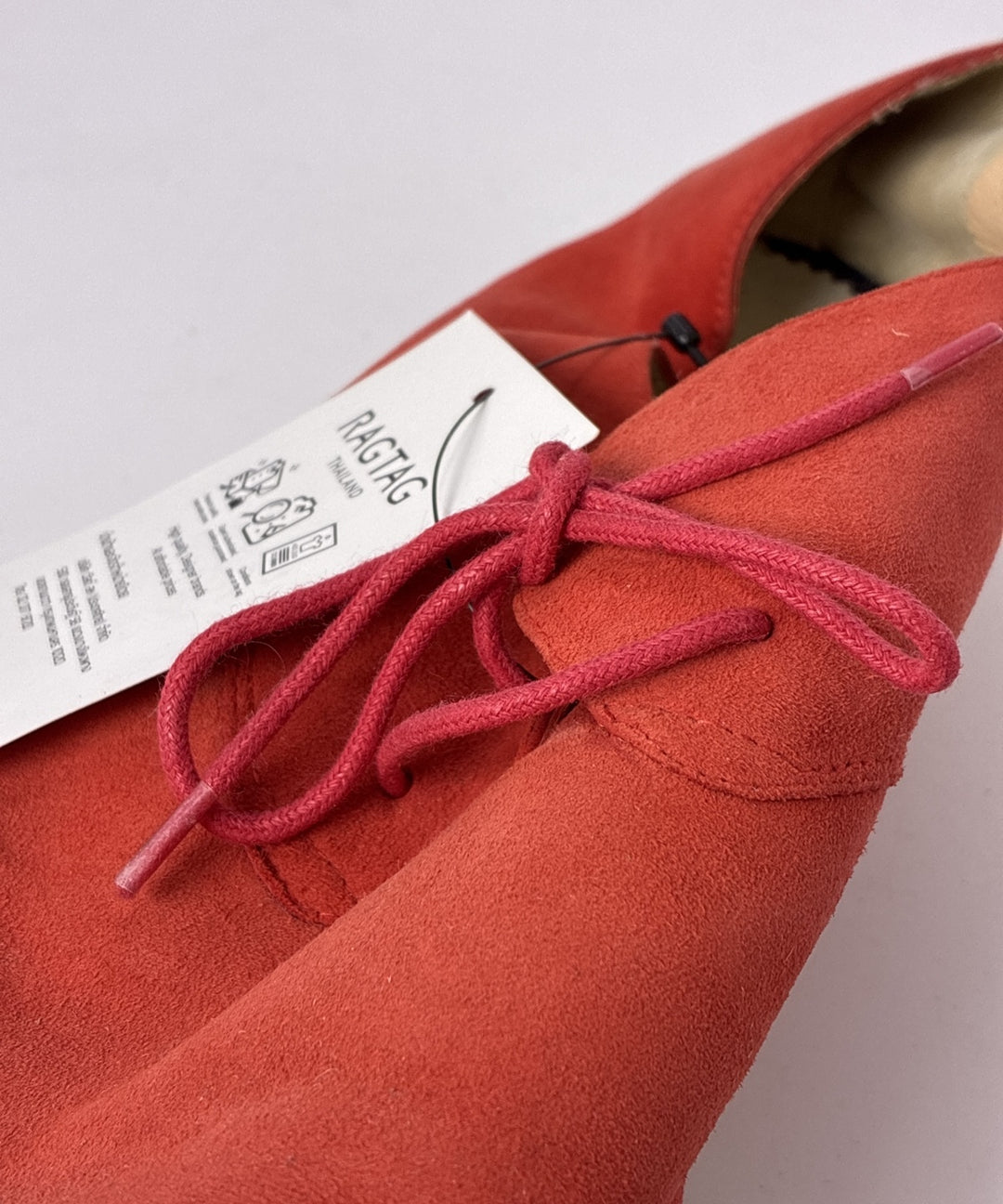 Christian Louboutin รองเท้าสวมทางการ