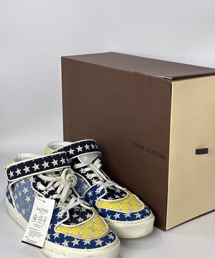 LOUIS VUITTON รองเท้าผ้าใบ