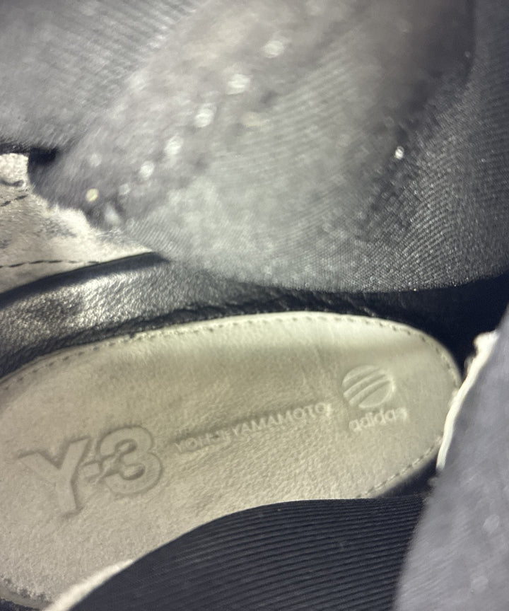 Y-3 รองเท้าผ้าใบ