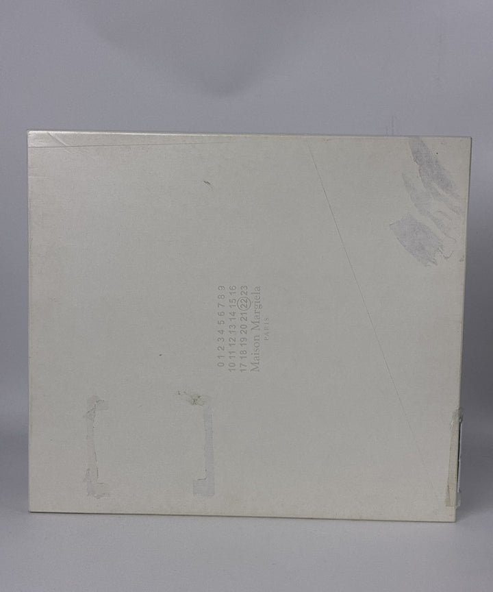 Maison Margiela รองเท้าผ้าใบ