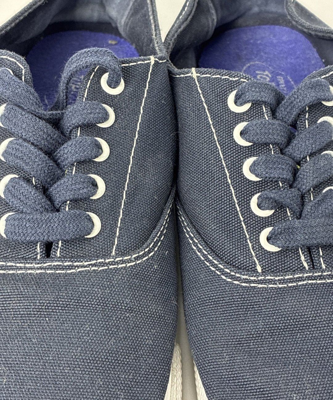 TOPSIDER รองเท้าผ้าใบ