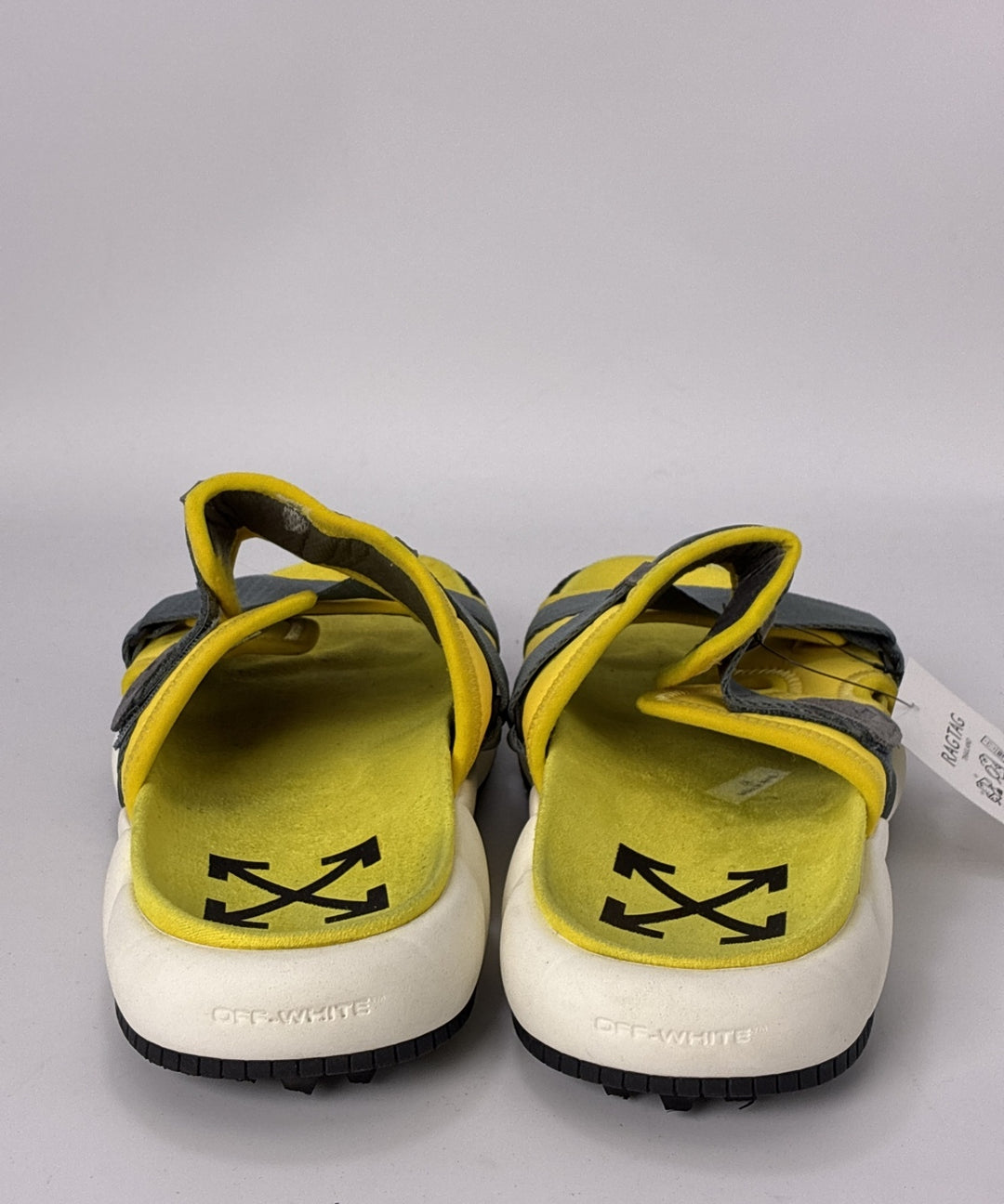 OFF-WHITE รองเท้าแตะ