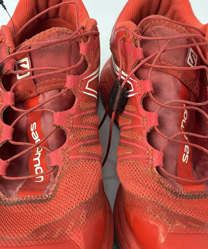Salomon รองเท้าผ้าใบ