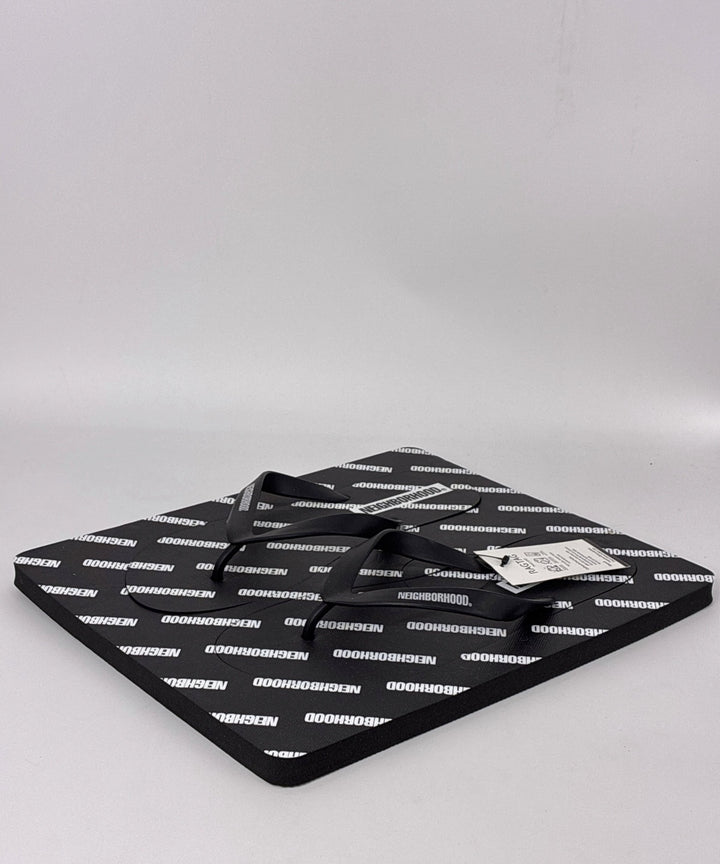 NEIGHBOR HOOD รองเท้าแตะ