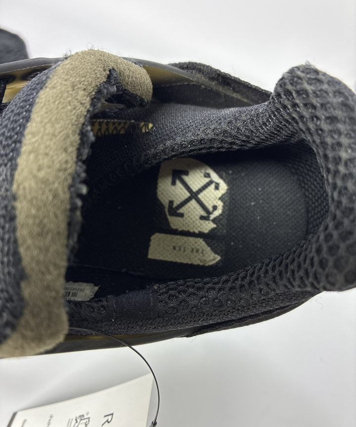 OFF-WHITE รองเท้าผ้าใบ