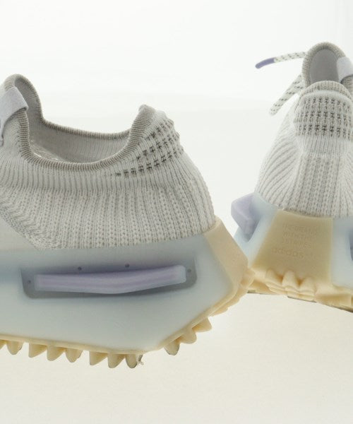 adidas Sneakers