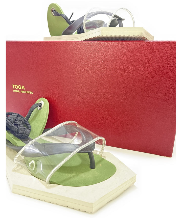 TOGA รองเท้าแตะ