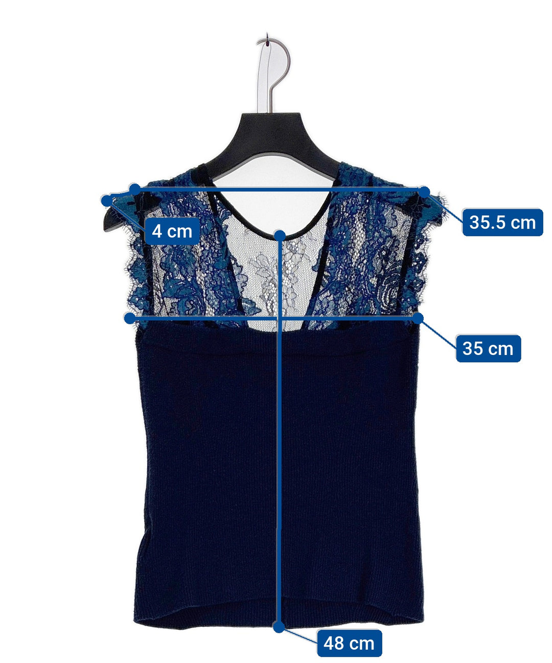 FRAY I.D เสื้อกันหนาว