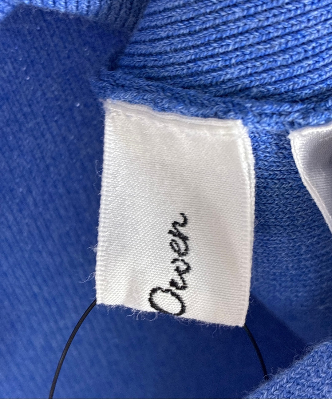 Mila Owen เสื้อกันหนาว