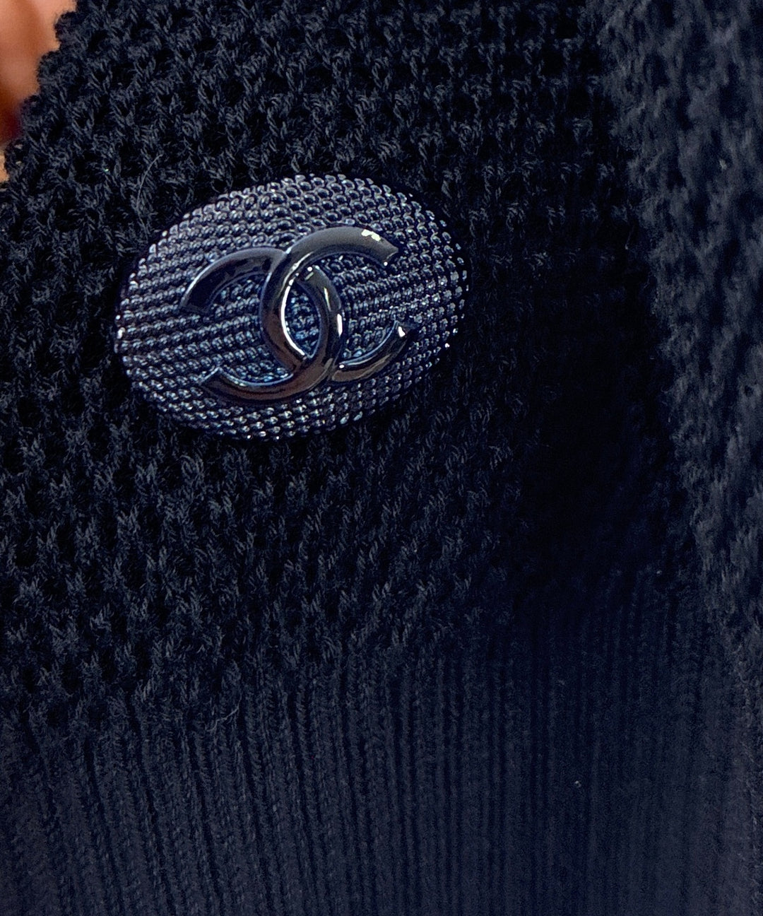 CHANEL เสื้อกันหนาว