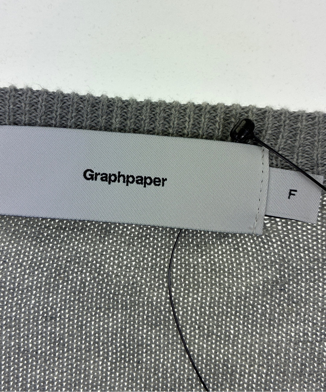 Graphpaper เสื้อกันหนาว