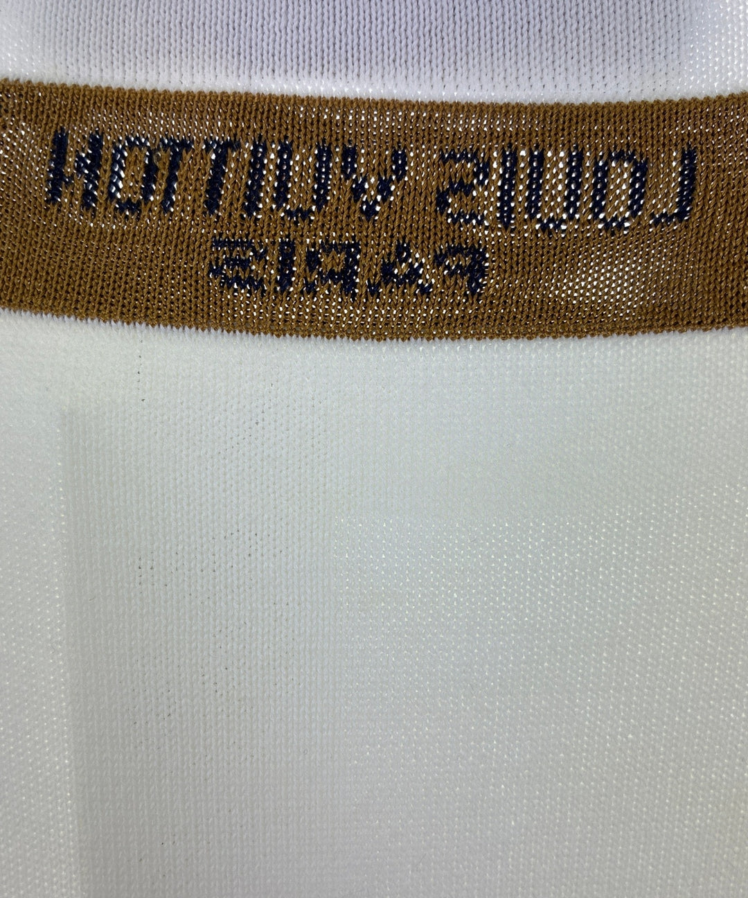 LOUIS VUITTON เสื้อกันหนาว