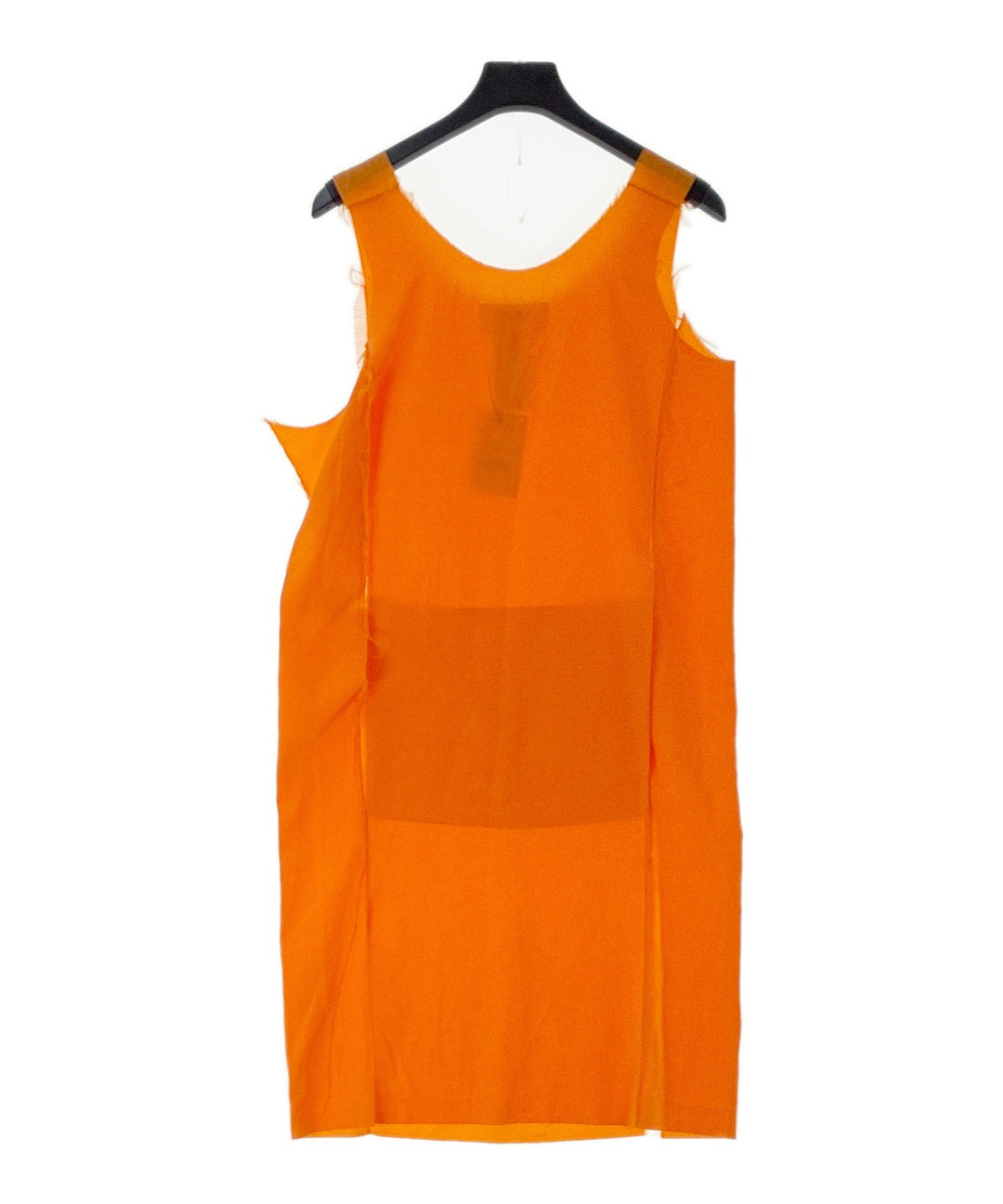 MM6 ชุดเดรส