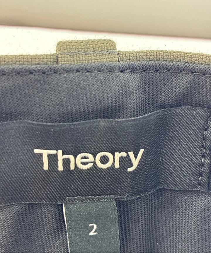 Theory กางเกง อื่น