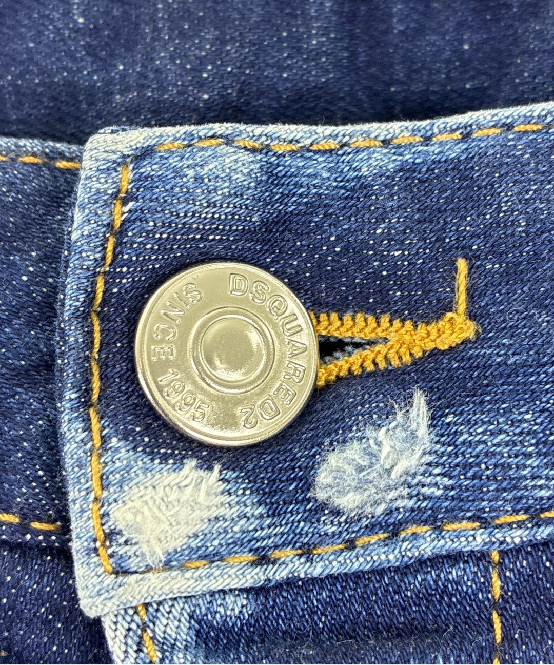 DSQUARED กางเกงขาสั้น