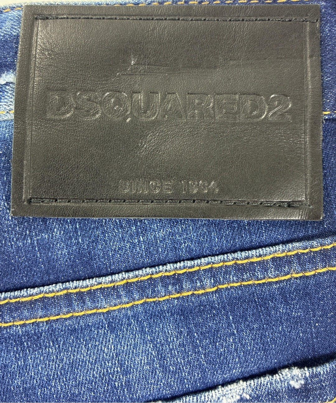 DSQUARED กางเกงขาสั้น