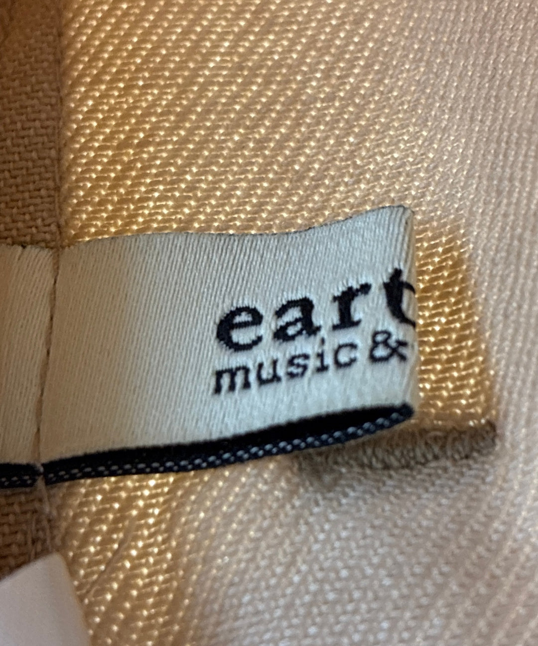 EARTH MUSIC&ECOLOGY เสื้อสตรี