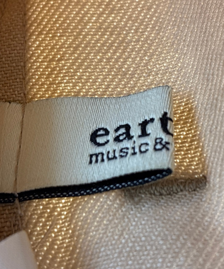 EARTH MUSIC&ECOLOGY เสื้อสตรี