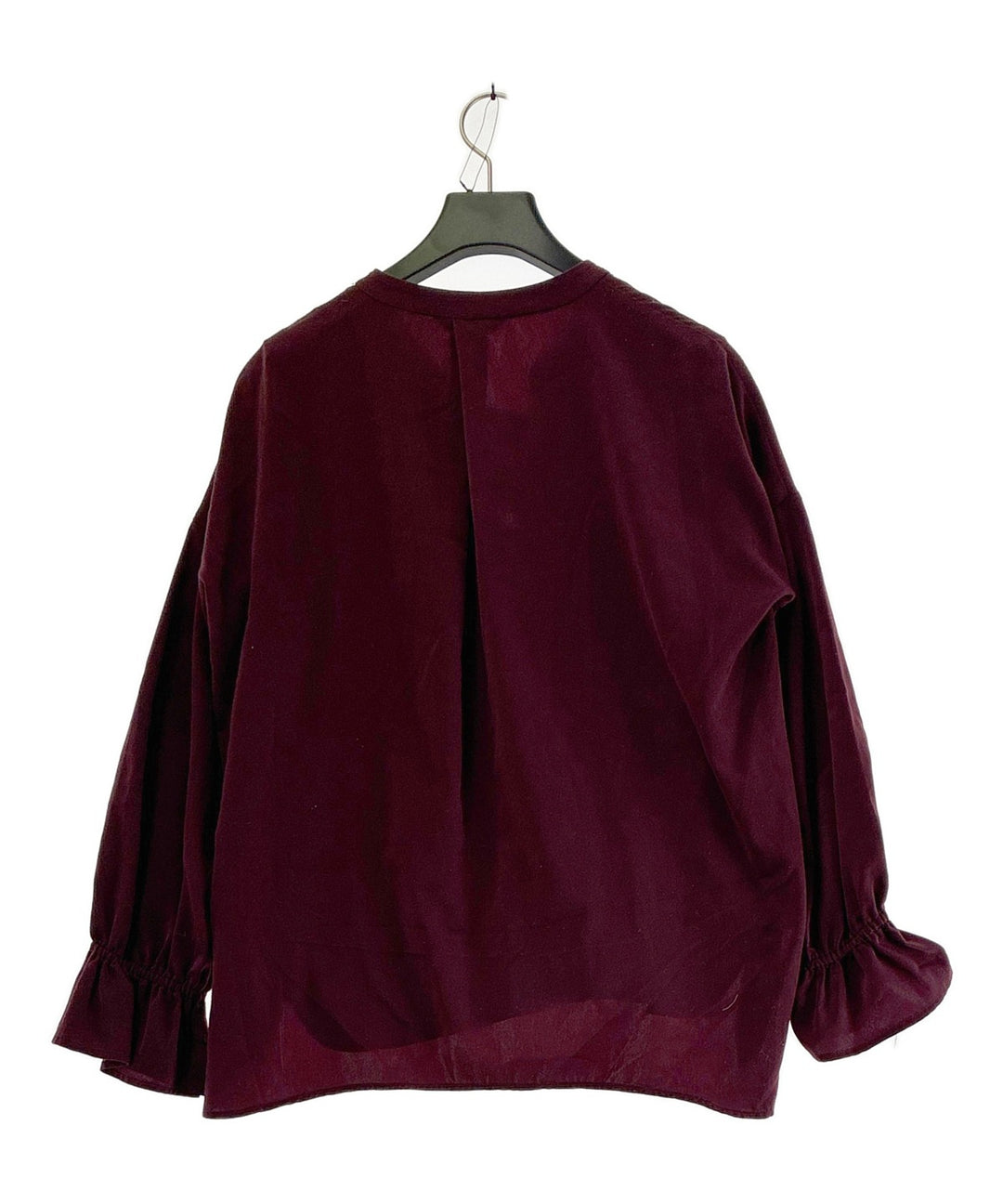 PLST เสื้อสตรี