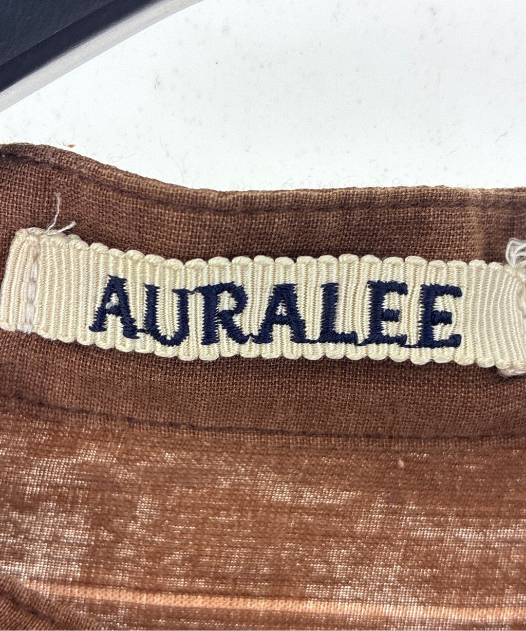 AURALEE เสื้อลำลอง