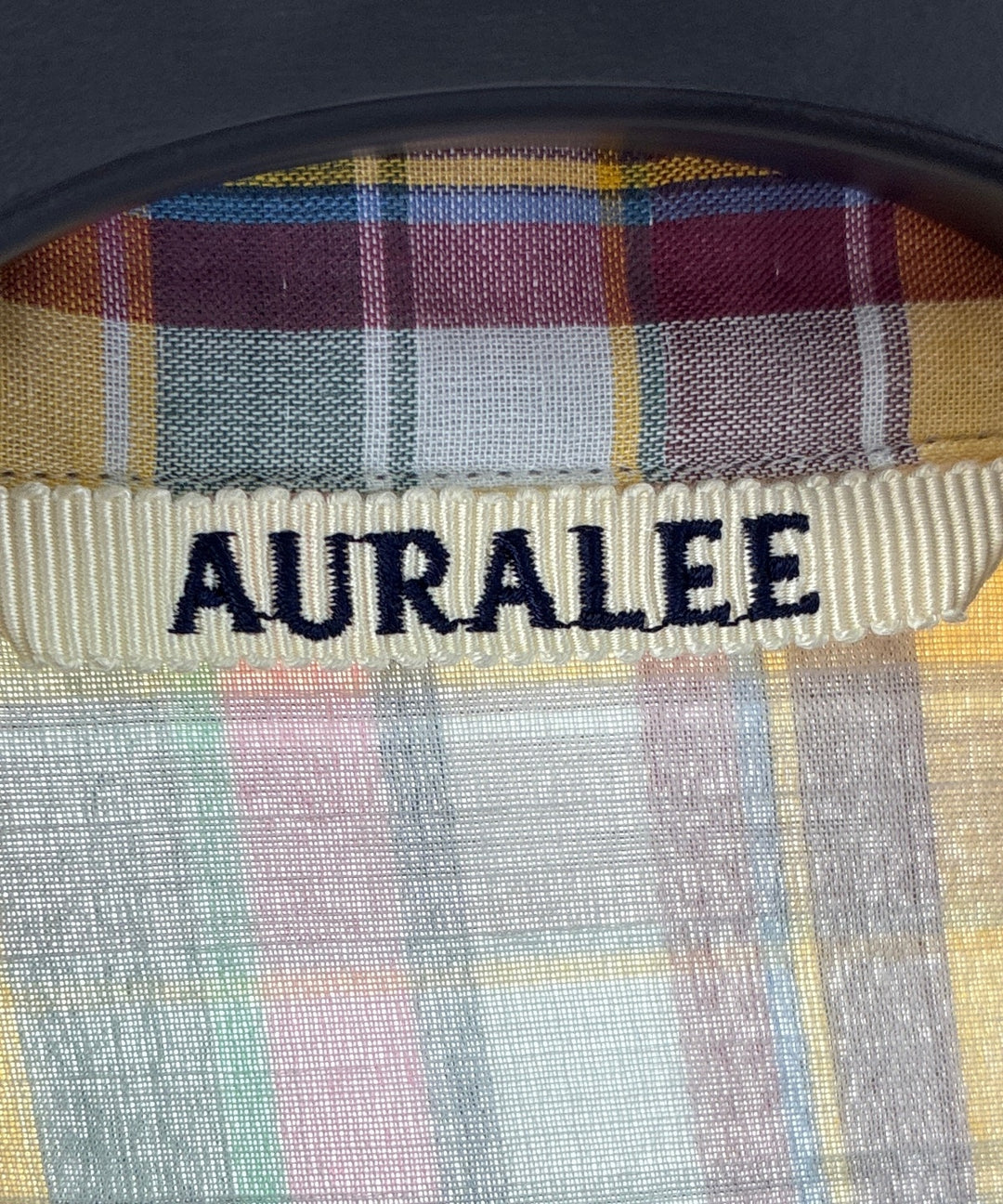 AURALEE เสื้อลำลอง