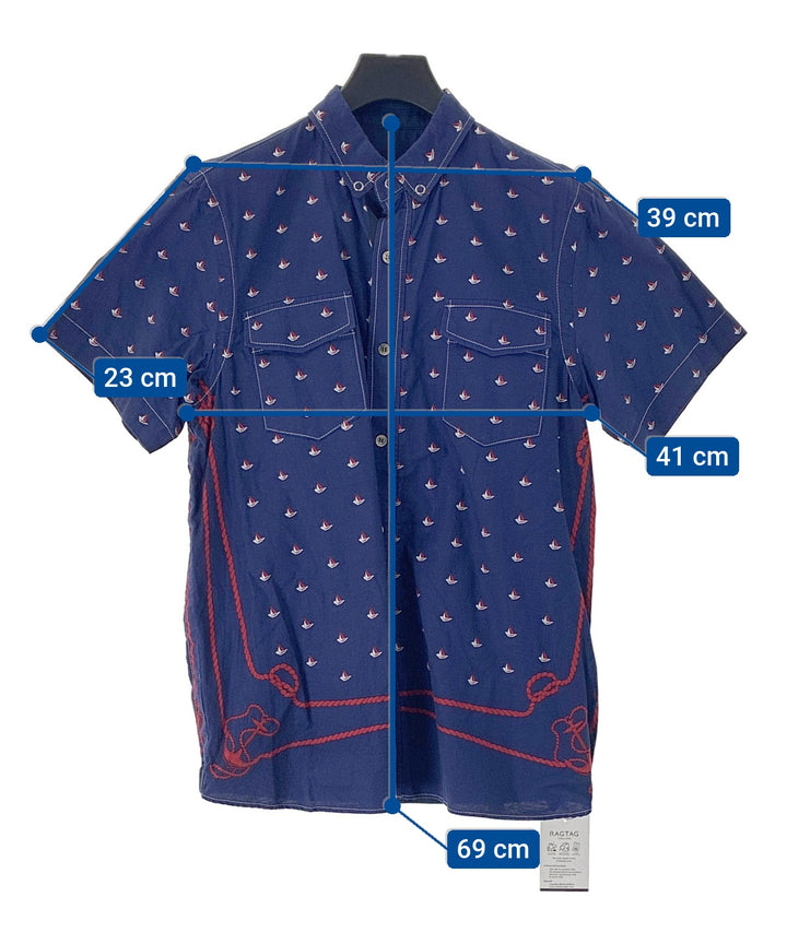 sacai เสื้อลำลอง