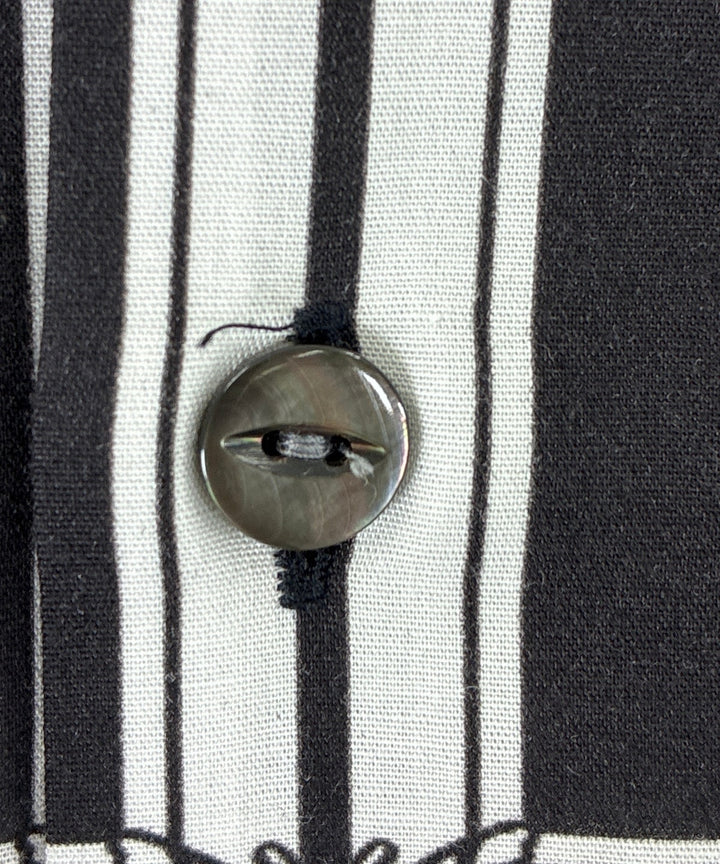 Needles เสื้อลำลอง