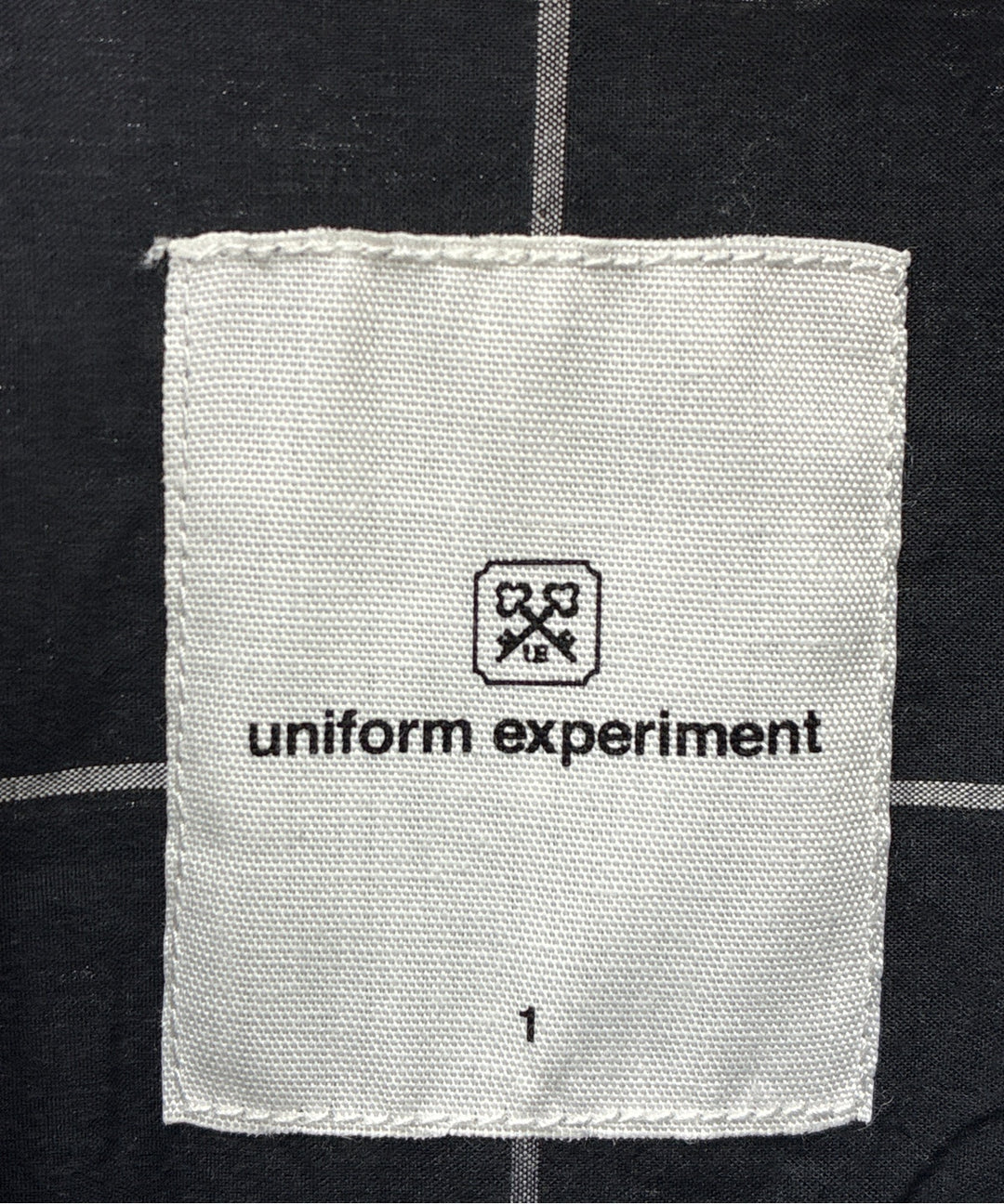 uniform experiment เสื้อลำลอง