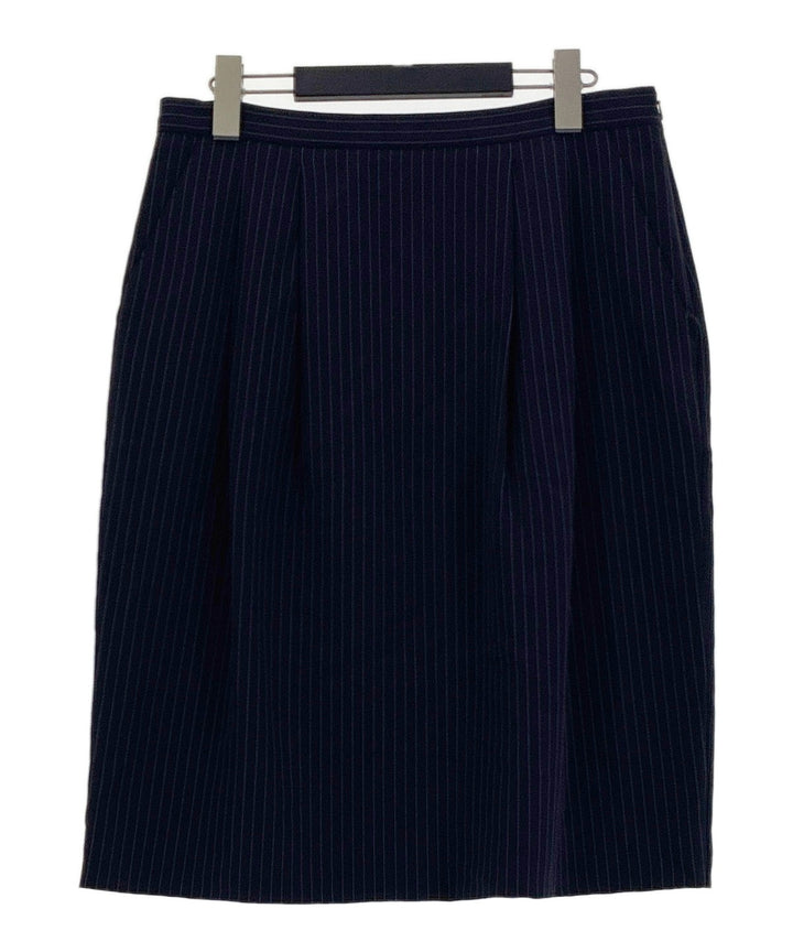 Max Mara กระโปรงยาวถึงเข่า