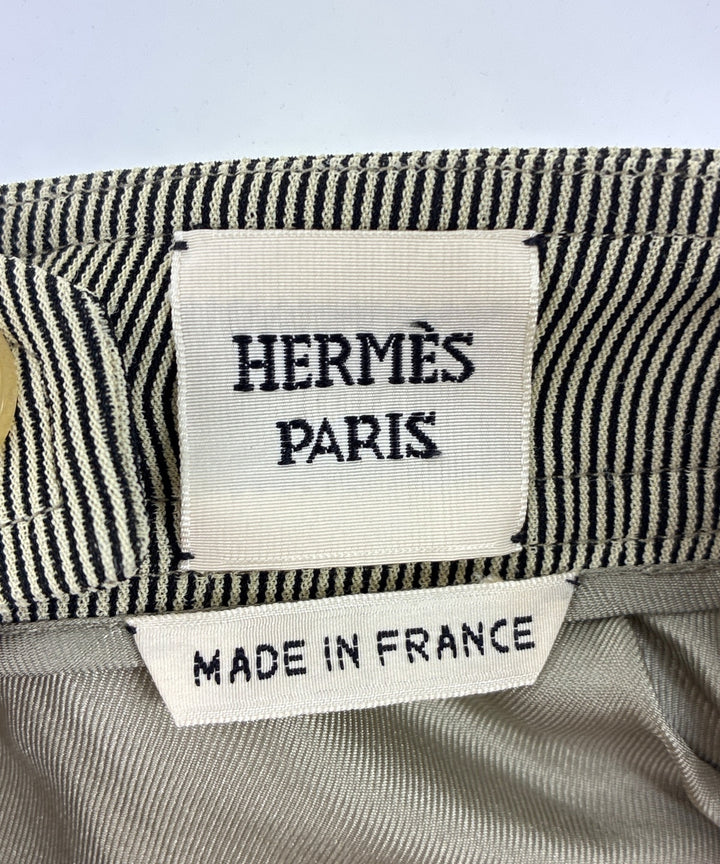 HERMES กระโปรงยาวถึงเข่า