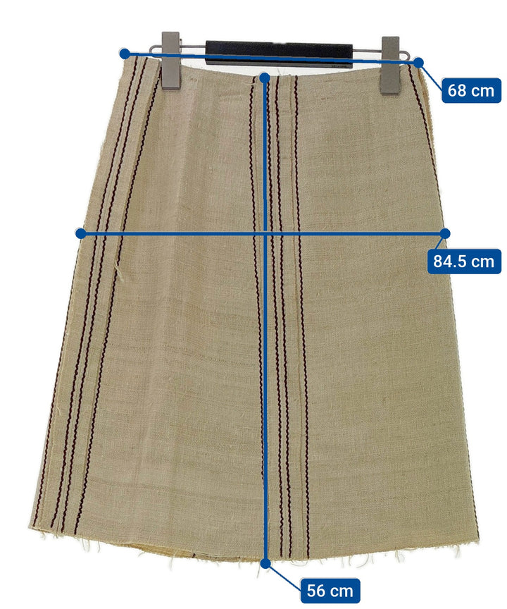 PRADA กระโปรงยาวถึงเข่า