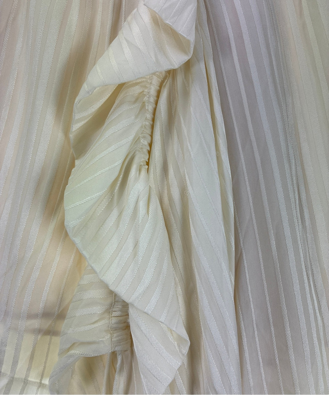 STELLA McCARTNEY กระโปรงยาวถึงเข่า