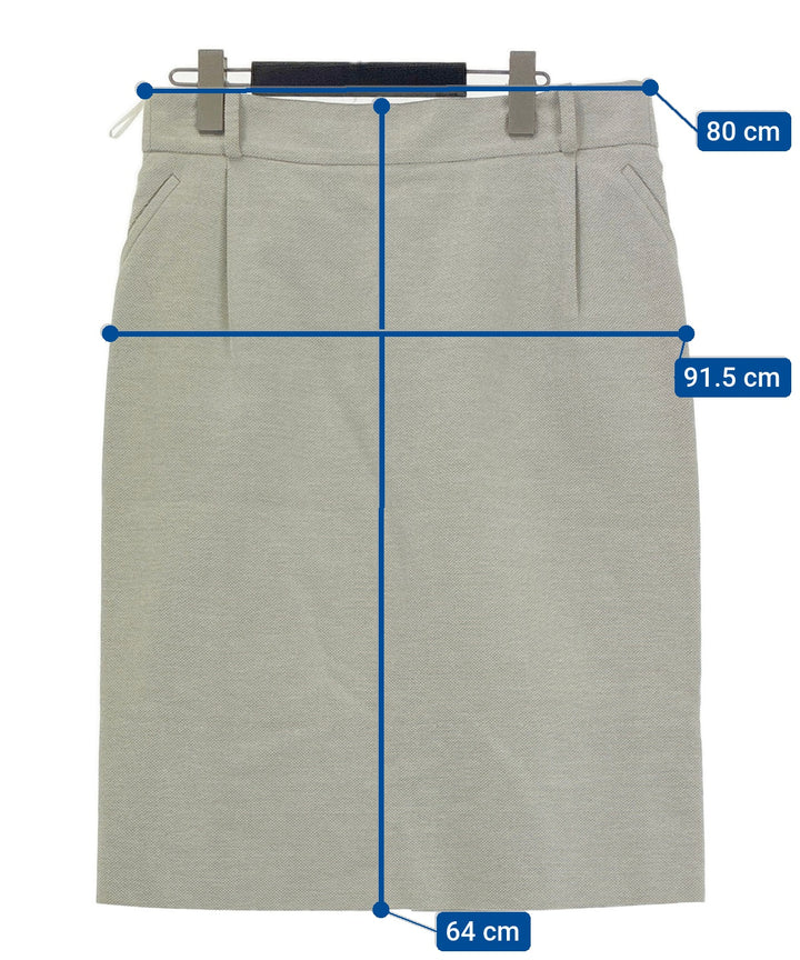 LOUIS VUITTON กระโปรงยาวถึงเข่า