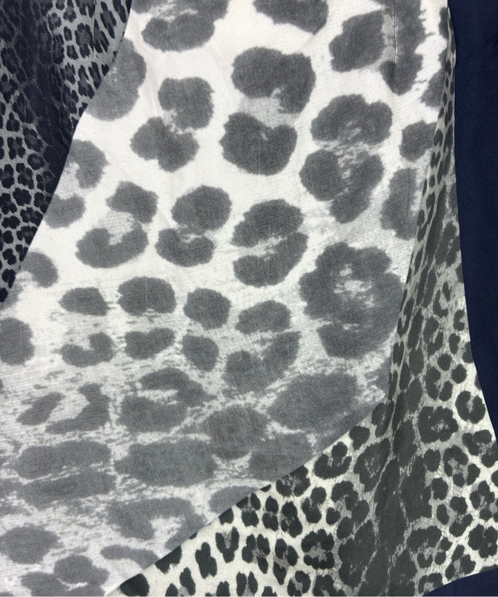 DRIES VAN NOTEN กระโปรงยาวถึงเข่า