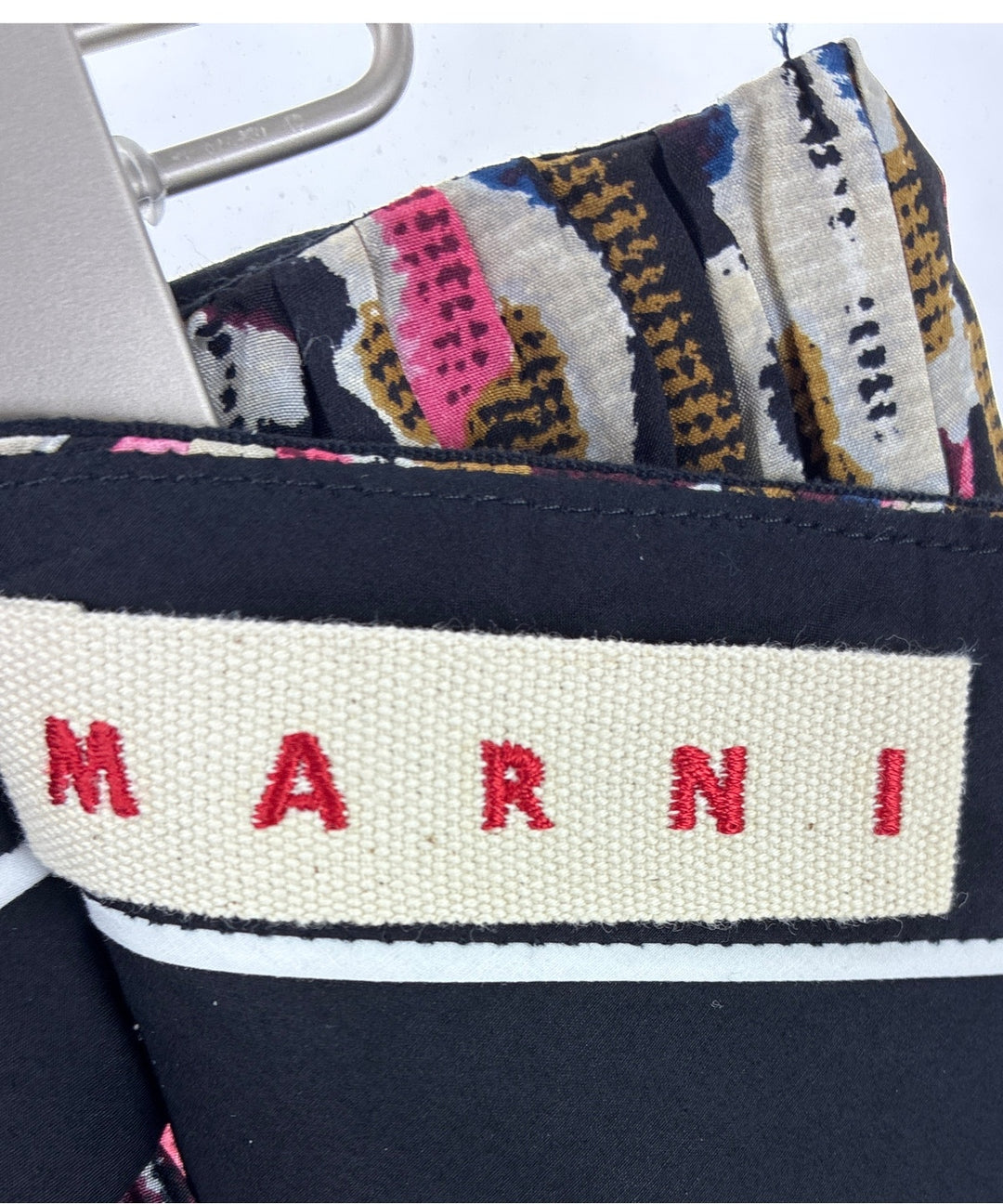 MARNI กระโปรงยาวถึงเข่า