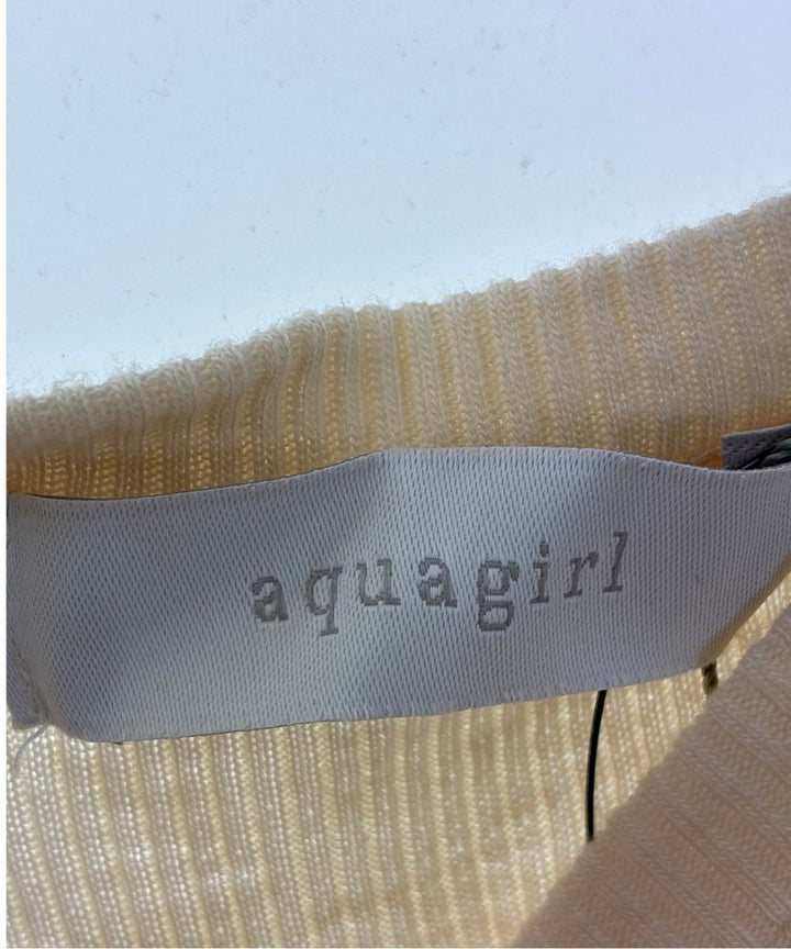 aqua girl เสื้อยืด/เสื้อท็อปส์