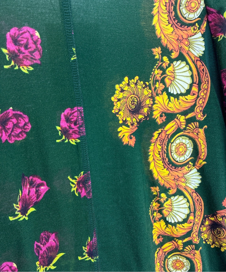 TOGA เสื้อยืด/เสื้อท็อปส์