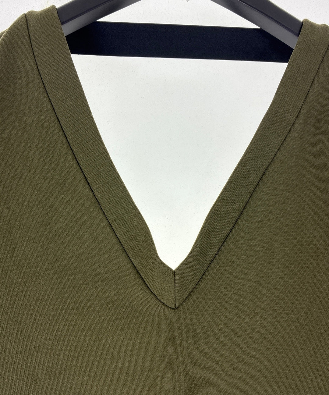 Nﾟ 21 เสื้อสเวตเตอร์