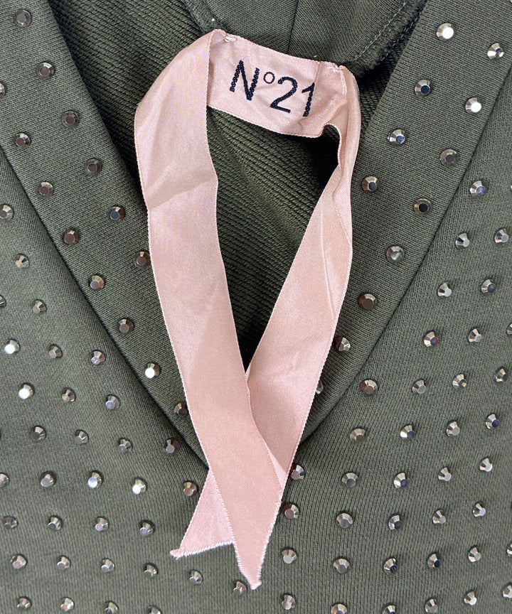 Nﾟ 21 เสื้อสเวตเตอร์