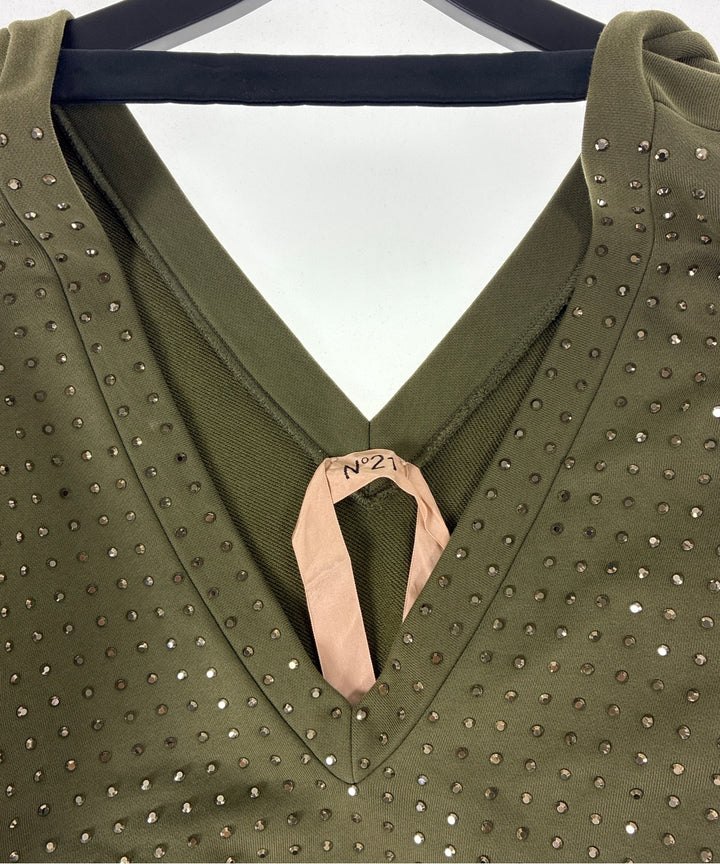 Nﾟ 21 เสื้อสเวตเตอร์