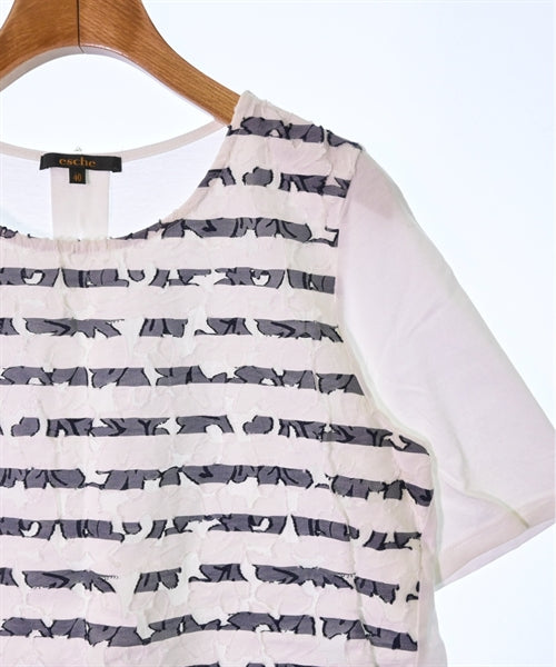 esche เสื้อยืด/เสื้อท็อปส์
