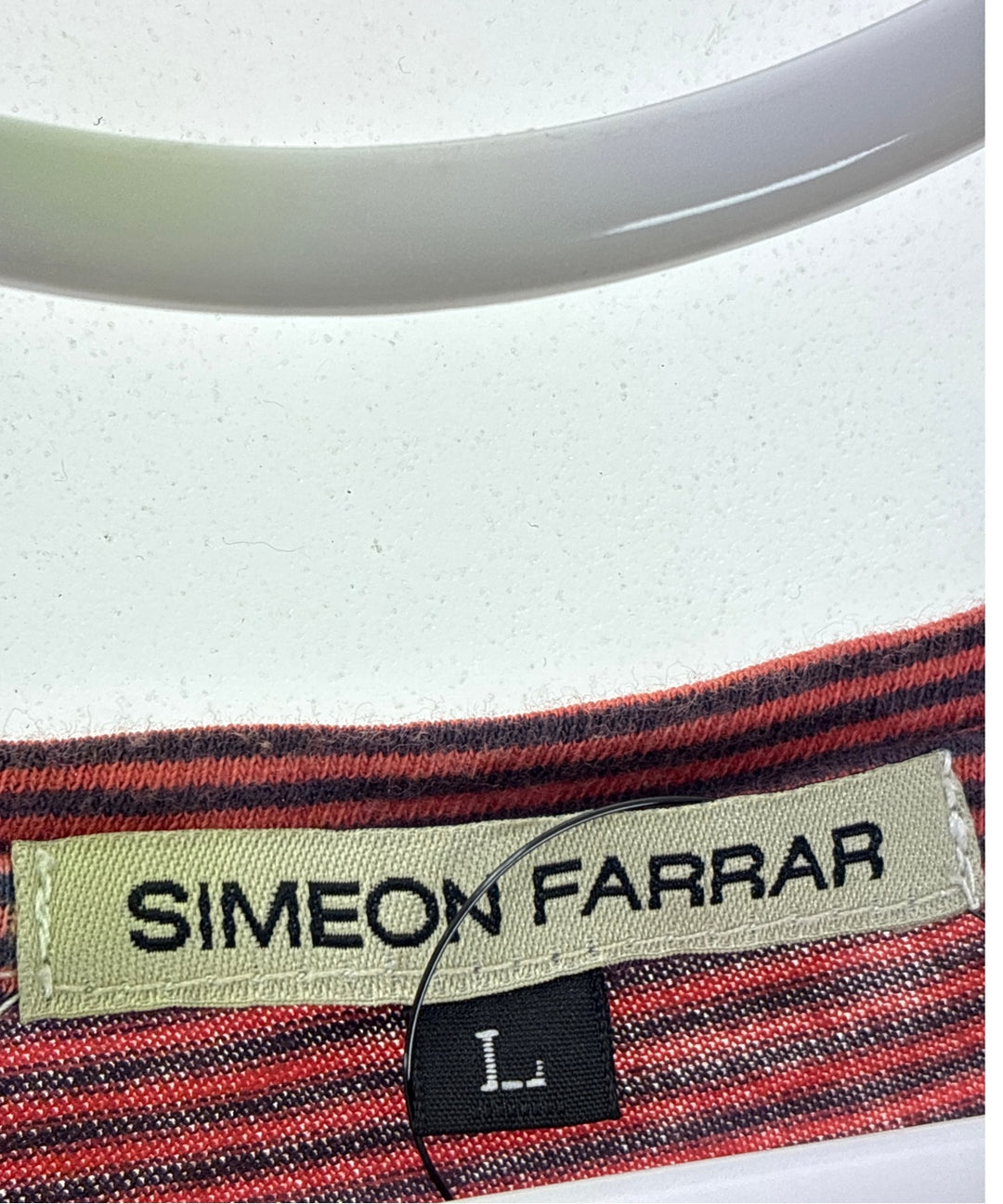 SIMEON FARRAR เสื้อยืด/เสื้อท็อปส์