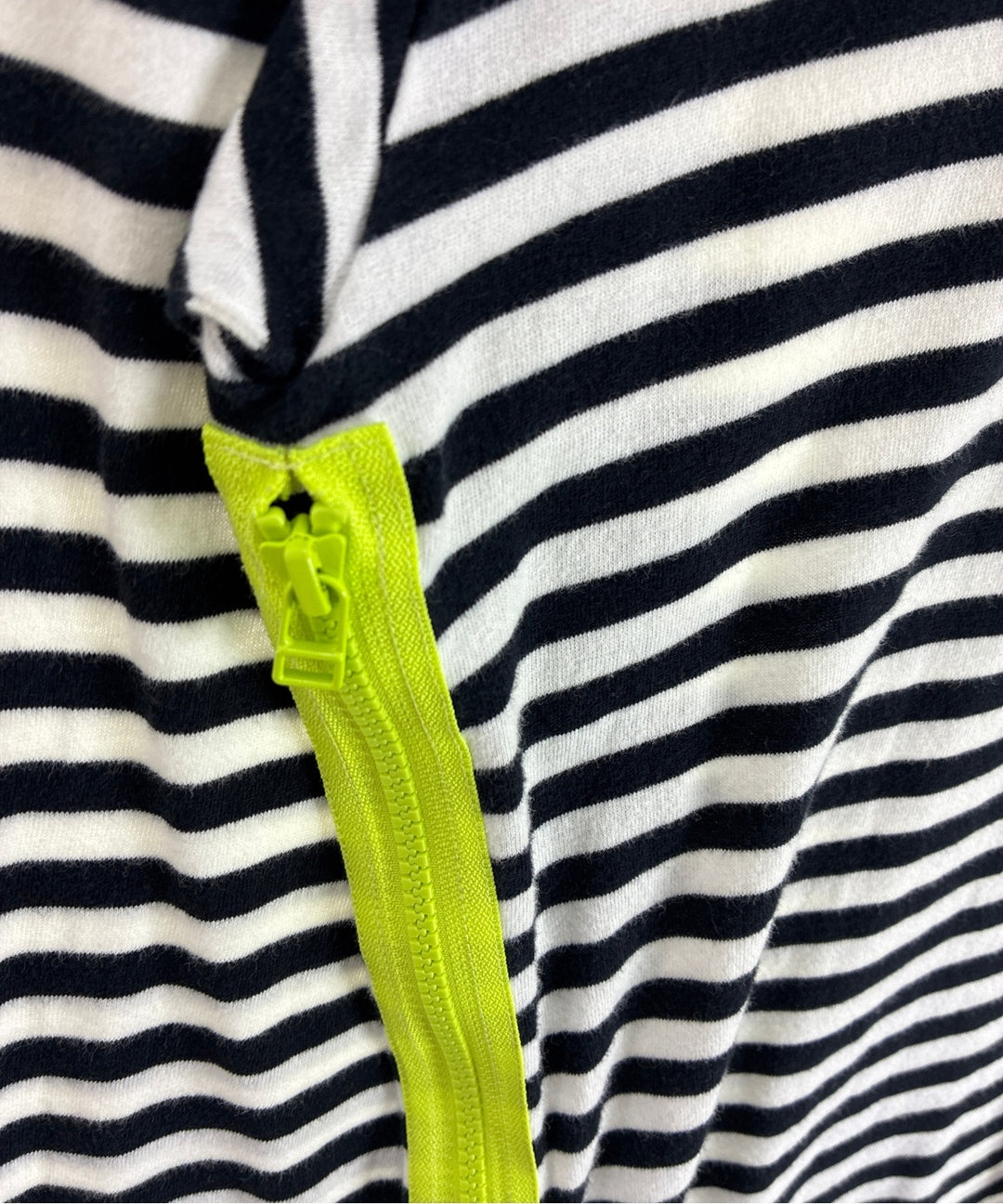 SOPHNET. เสื้อยืด/เสื้อท็อปส์