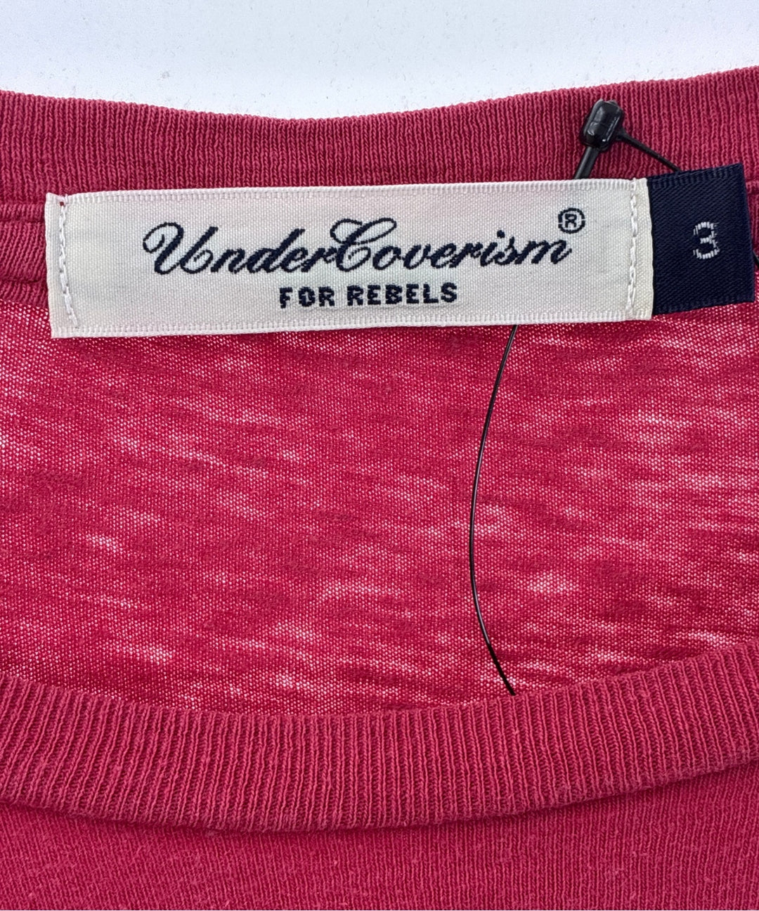 UNDERCOVERISM เสื้อยืด/เสื้อท็อปส์