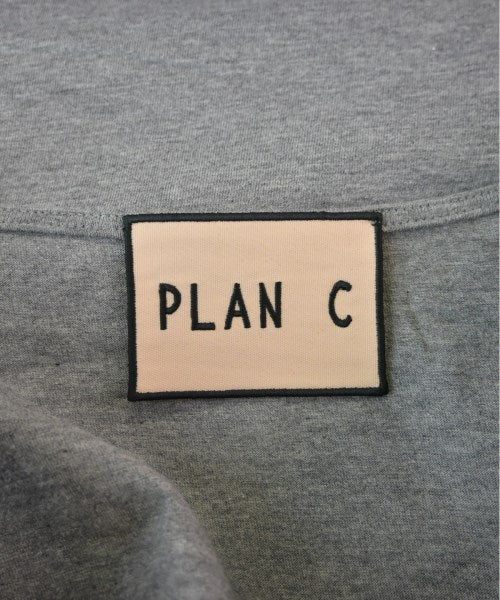 PLAN C Tank tops