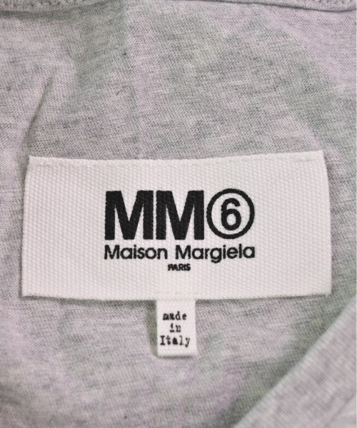 MM6 เสื้อยืด/เสื้อท็อปส์