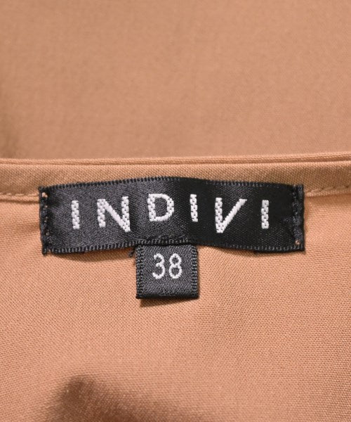 INDIVI เสื้อยืด/เสื้อท็อปส์